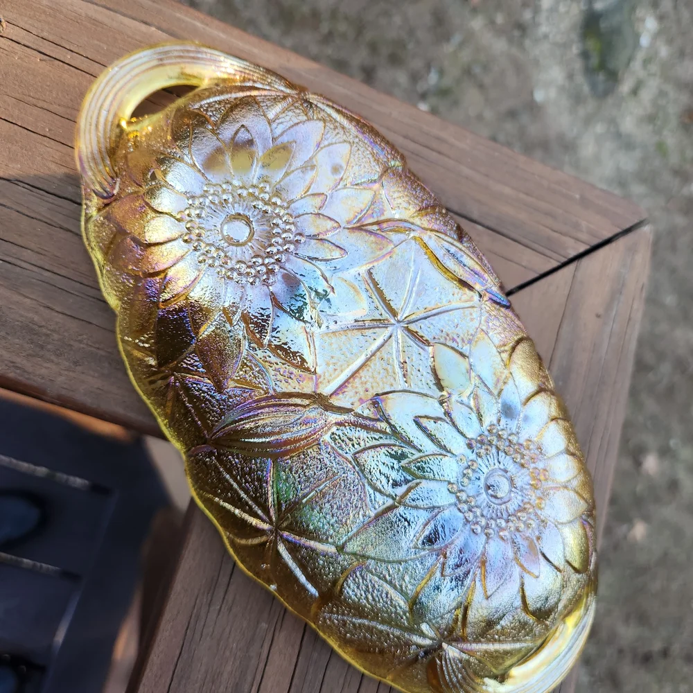 Indiana Glass Carnival Glass Lily Pons Relish Dish With Handles